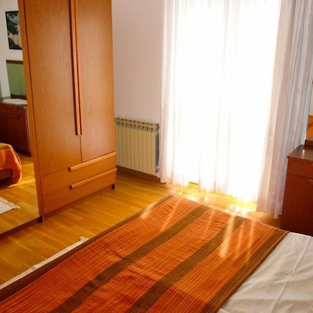 Holiday Home Boemus Бол Екстер'єр фото